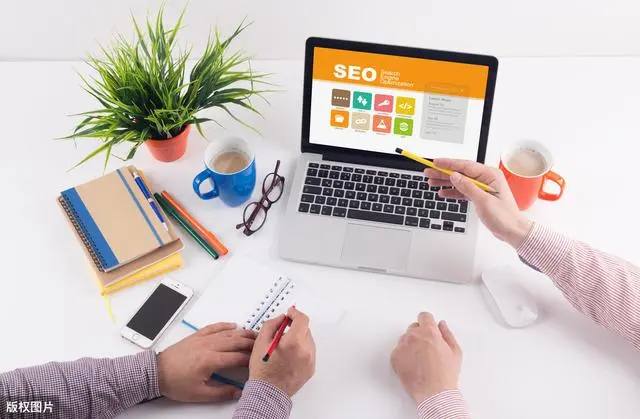 乳胶枕变成锅贴